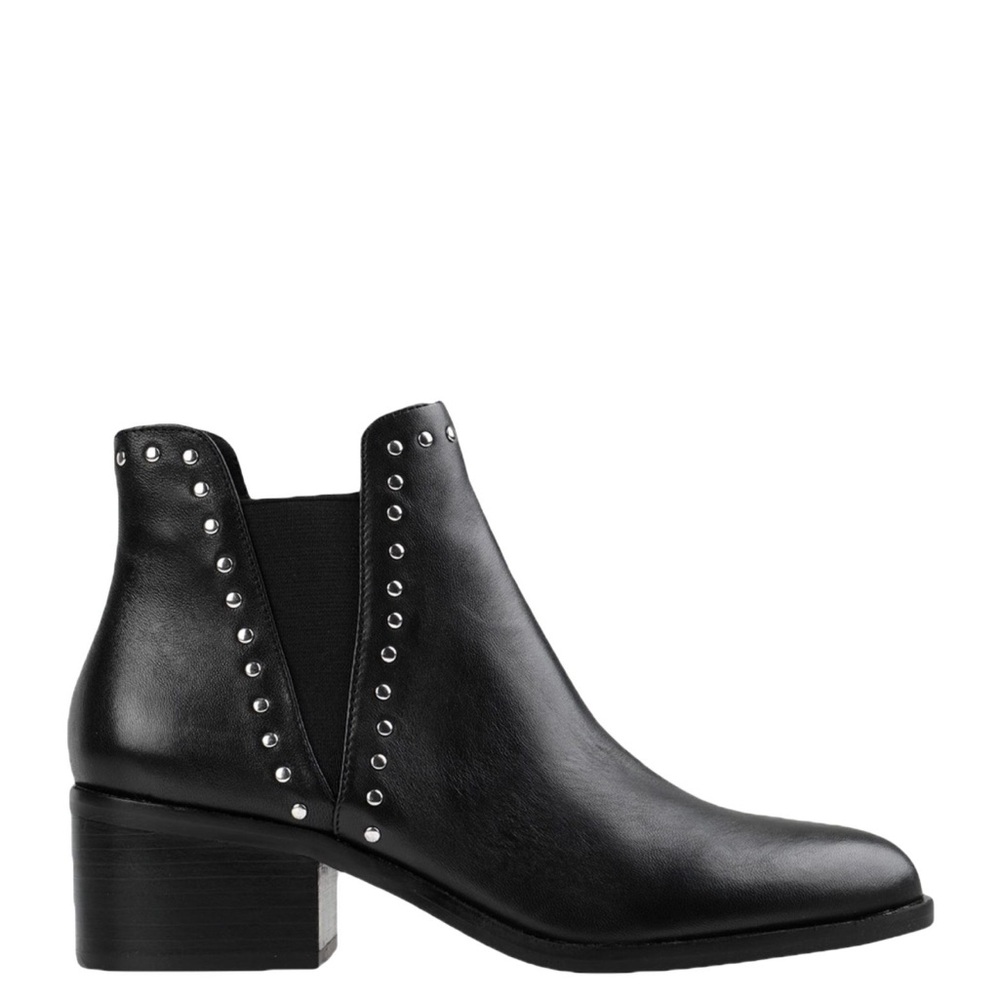 Steve Madden Cade Studded Leather Booties